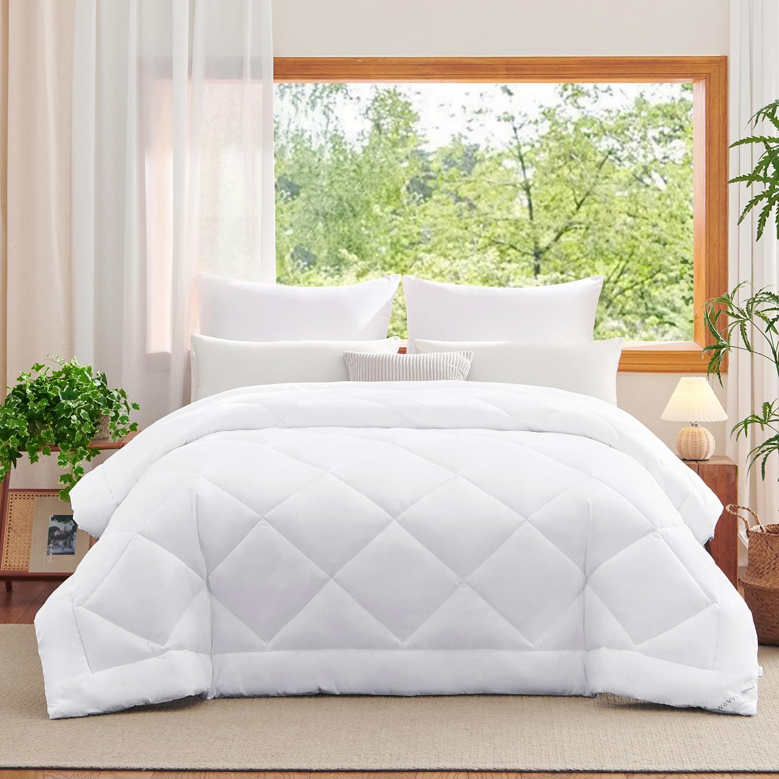 WAVVE Couette 220x240 Tempérée 300GSM en Microfibre, Édredon Lit 2 Personnes 220x240 cm pour Lit 140x190/160x200, Grand Chaud Épais Garnissage 300g/m², 240x220 Blanc